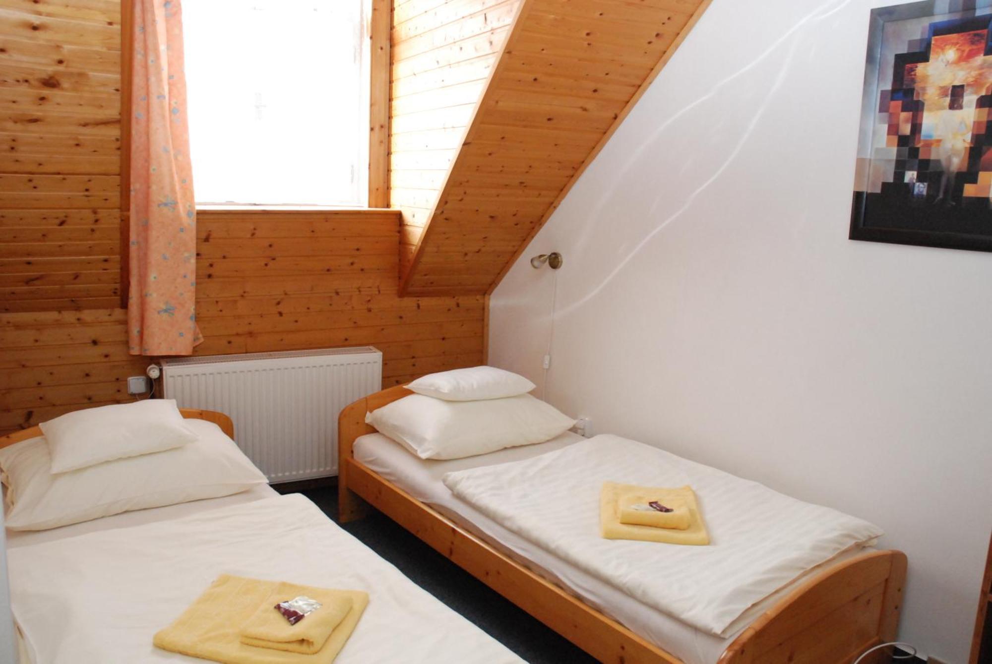 Hotel U Ruze Slavonice Bagian luar foto