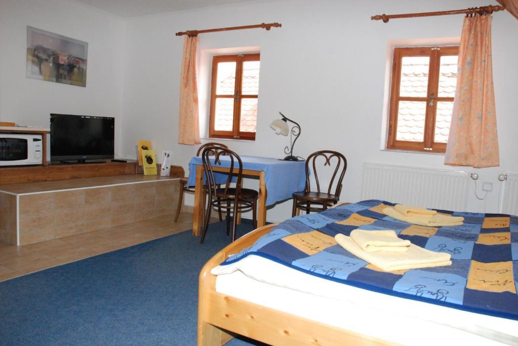 Hotel U Ruze Slavonice Ruang foto