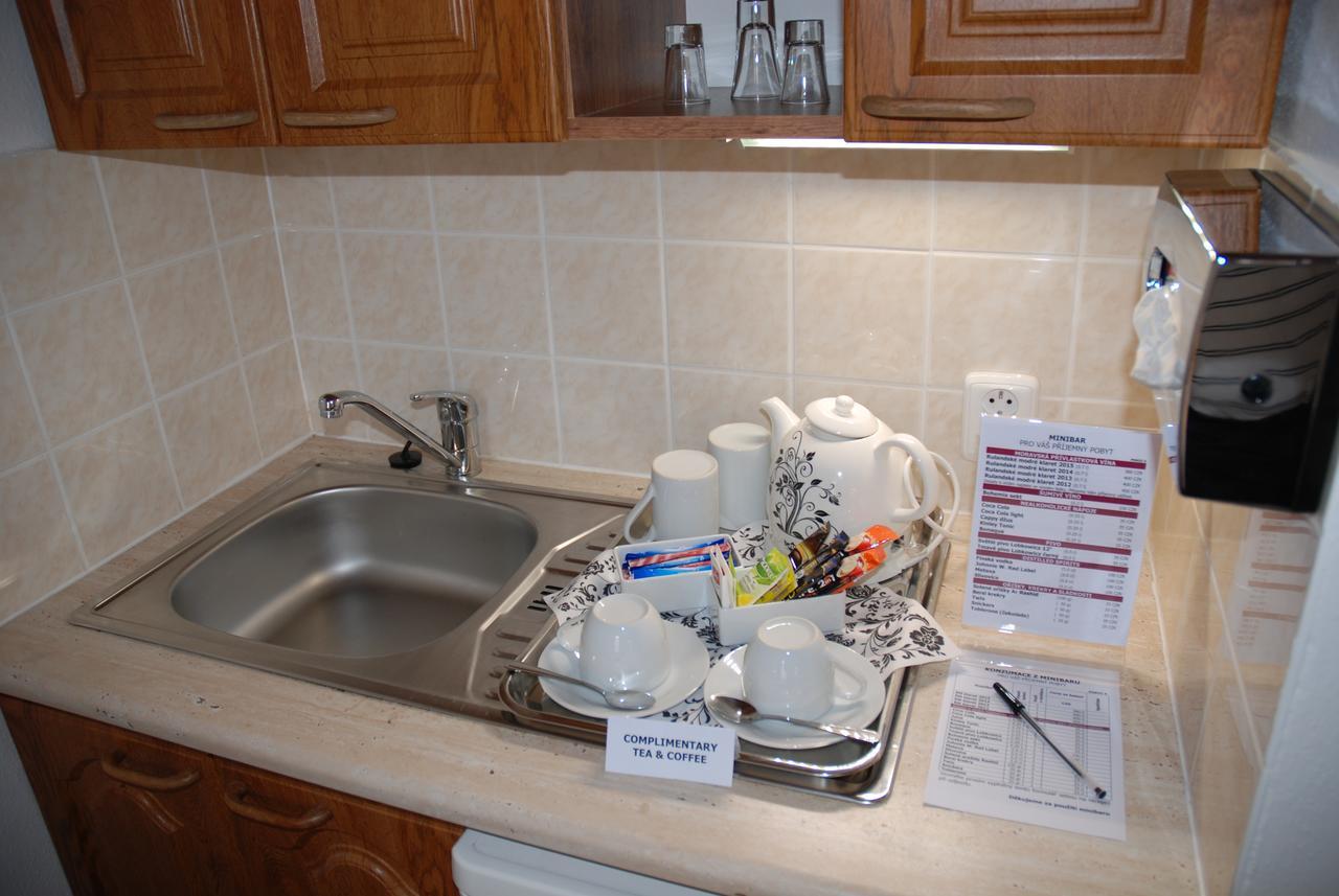 Hotel U Ruze Slavonice Bagian luar foto